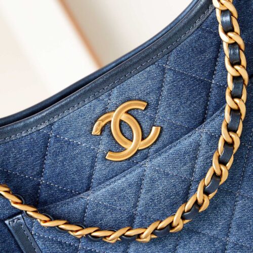 CHANEL HOBO HANDBAG product photo 2