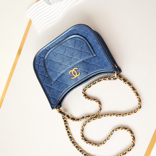 CHANEL HOBO HANDBAG product photo 4