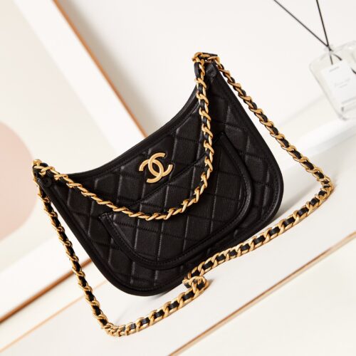 CHANEL HOBO HANDBAG product photo 1