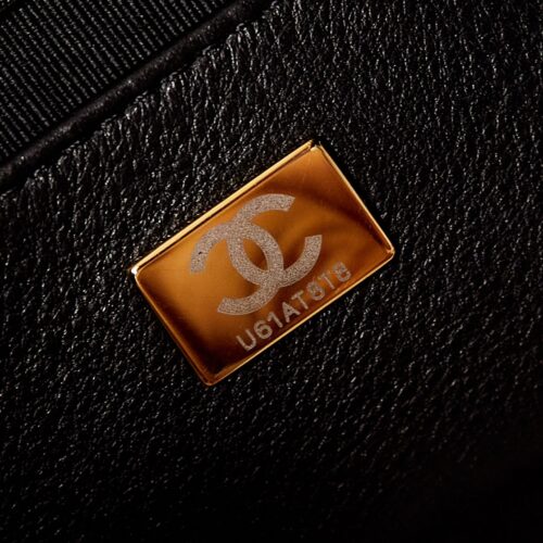 CHANEL HOBO HANDBAG product photo 9
