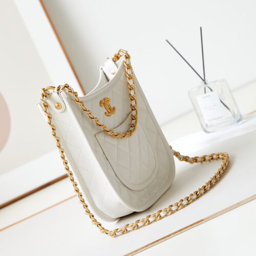 CHANEL HOBO HANDBAG product photo 7
