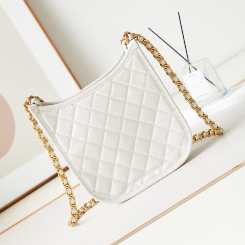CHANEL HOBO HANDBAG product photo 9