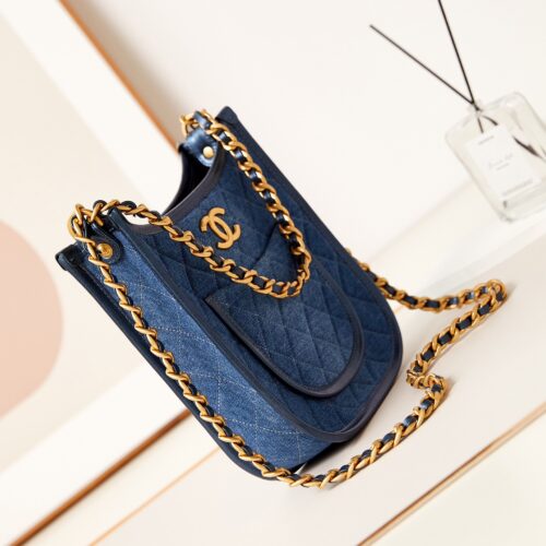 CHANEL HOBO HANDBAG product photo 15
