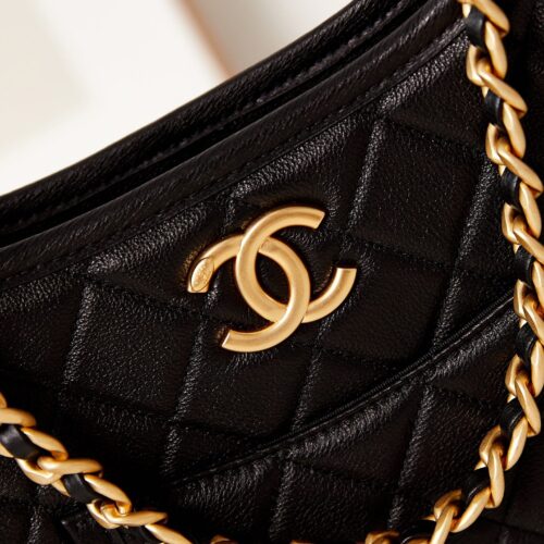 CHANEL HOBO HANDBAG product photo 2