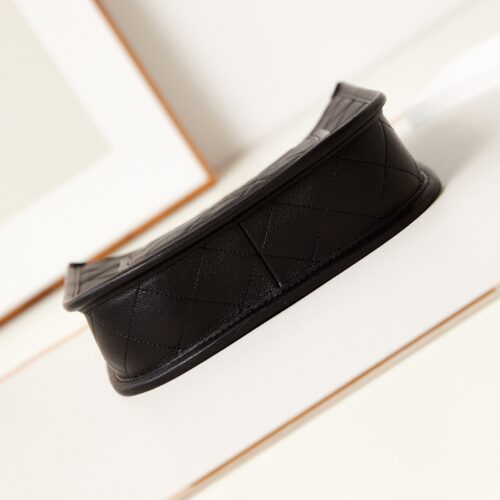 CHANEL HOBO HANDBAG product photo 4