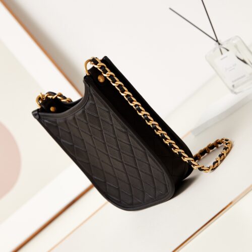 CHANEL HOBO HANDBAG product photo 6