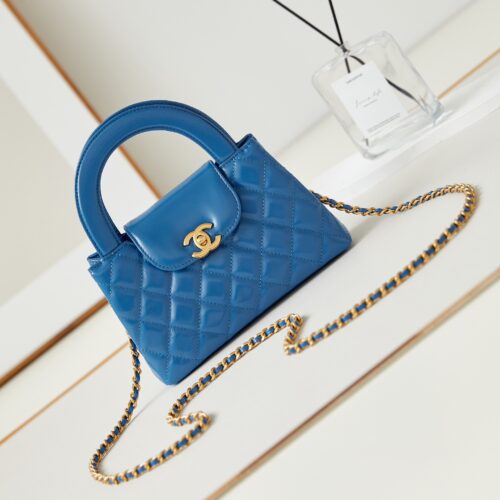 Chanel Kelly Handbag product photo 1