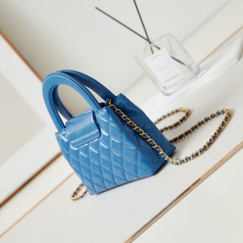 Chanel Kelly Handbag product photo 5