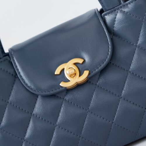 High Quality Luxury Chanel Kelly Handbag – Style 41663 alternate view