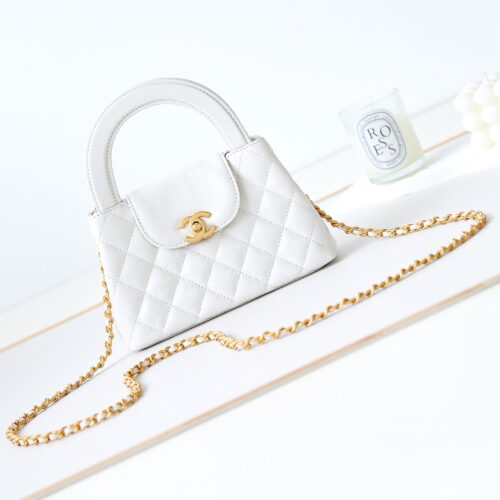 Chanel Kelly Handbag product photo 1