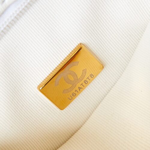 Chanel Kelly Handbag product photo 9