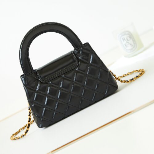 Chanel Kelly Handbag product photo 4