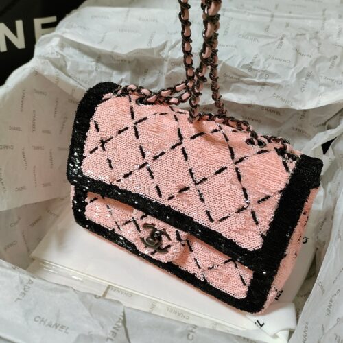 CHANEL SMALL FLAP BAG product photo 2