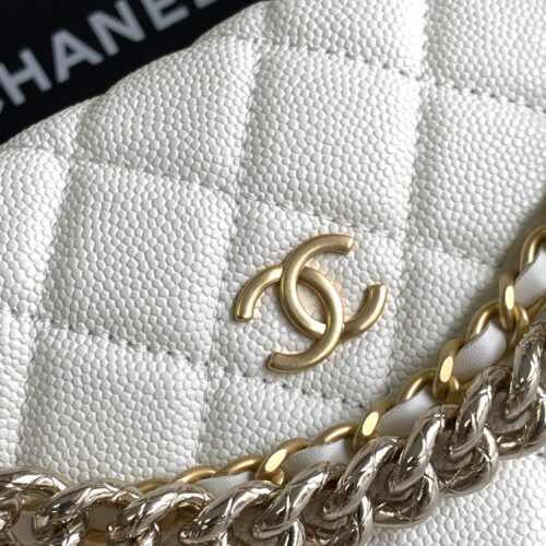 CHANEL MINI LOOP BAG product photo 5
