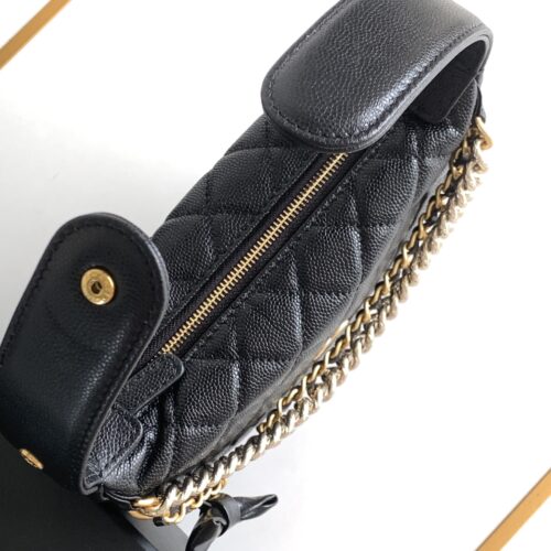 CHANEL MINI LOOP BAG product photo 6