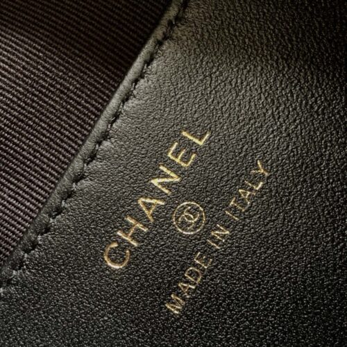 CHANEL MINI LOOP BAG product photo 9