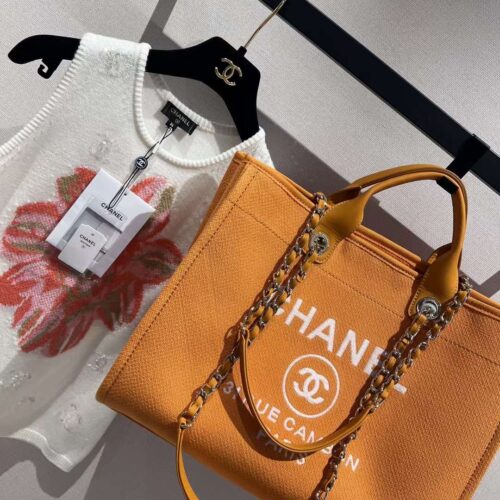 CHANEL SHOPPING TOTE BAG product photo 3