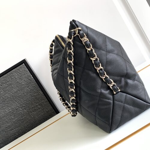 CHANEL HOBO SHOPPING BAG BIG product photo 3
