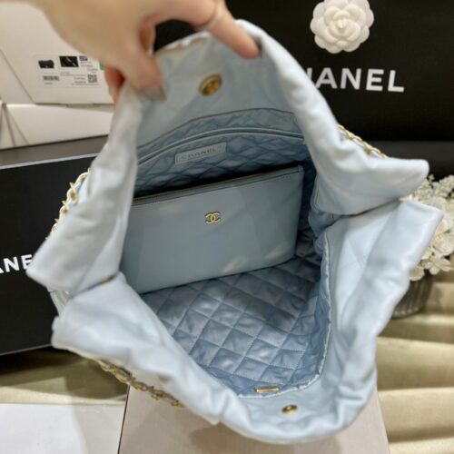 CHANEL 22 Tote Bag Big product photo 6