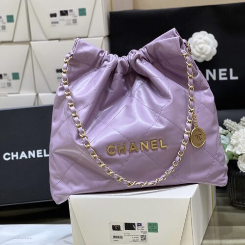 CHANEL 22 Tote Bag Big product photo 4