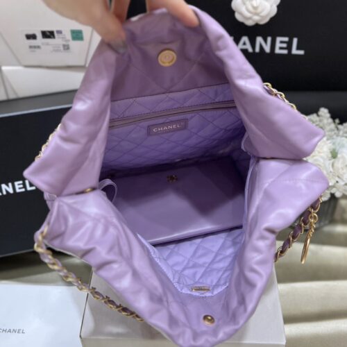 CHANEL 22 Tote Bag Big product photo 7