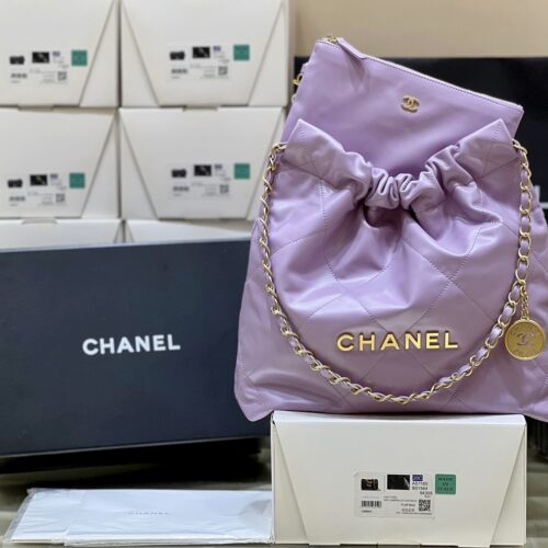 CHANEL 22 Tote Bag Small product photo 1