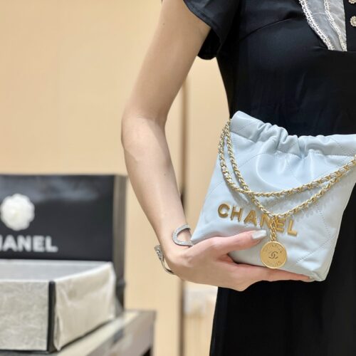 CHANEL MINI 22 BAG product photo 8