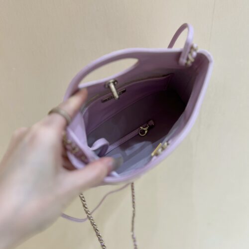 CHANEL 31 Bag product photo 5