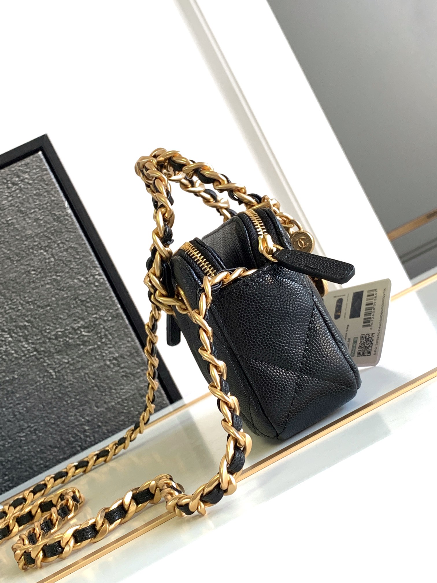 High Quality Luxury Chanel Woc Handbag product detail