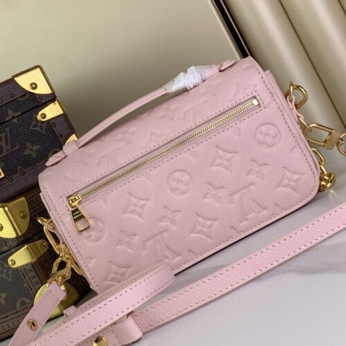 Louis Vuitton Metis East West product photo 8