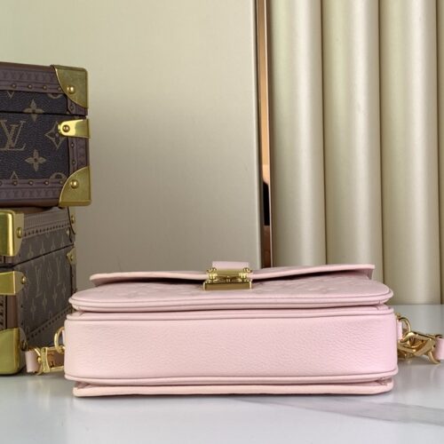 Louis Vuitton Metis East West product photo 9