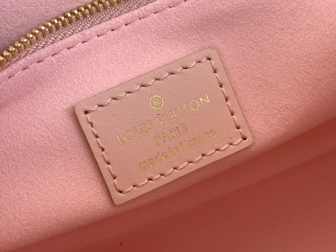 High Quality Luxury Louis Vuitton Onthego PM product detail