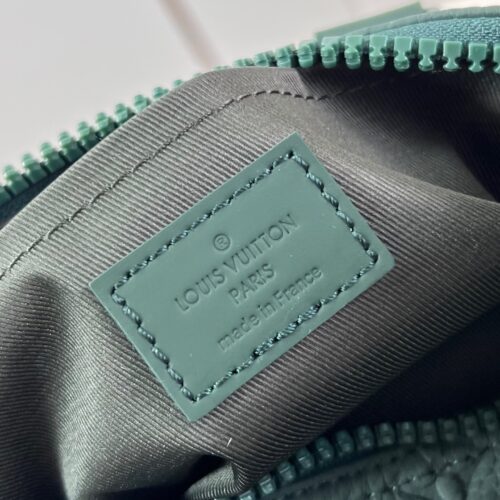 Louis Vuitton Keepall product photo 9