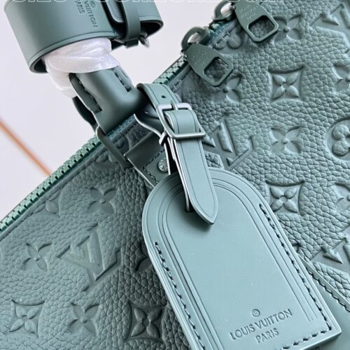 Louis Vuitton Keepall Bandoulière  product photo 2