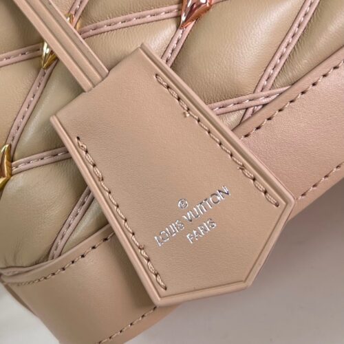 Louis Vuitton Alma BB product photo 3