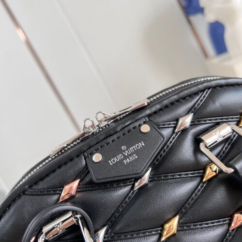 Louis Vuitton Alma BB product photo 8
