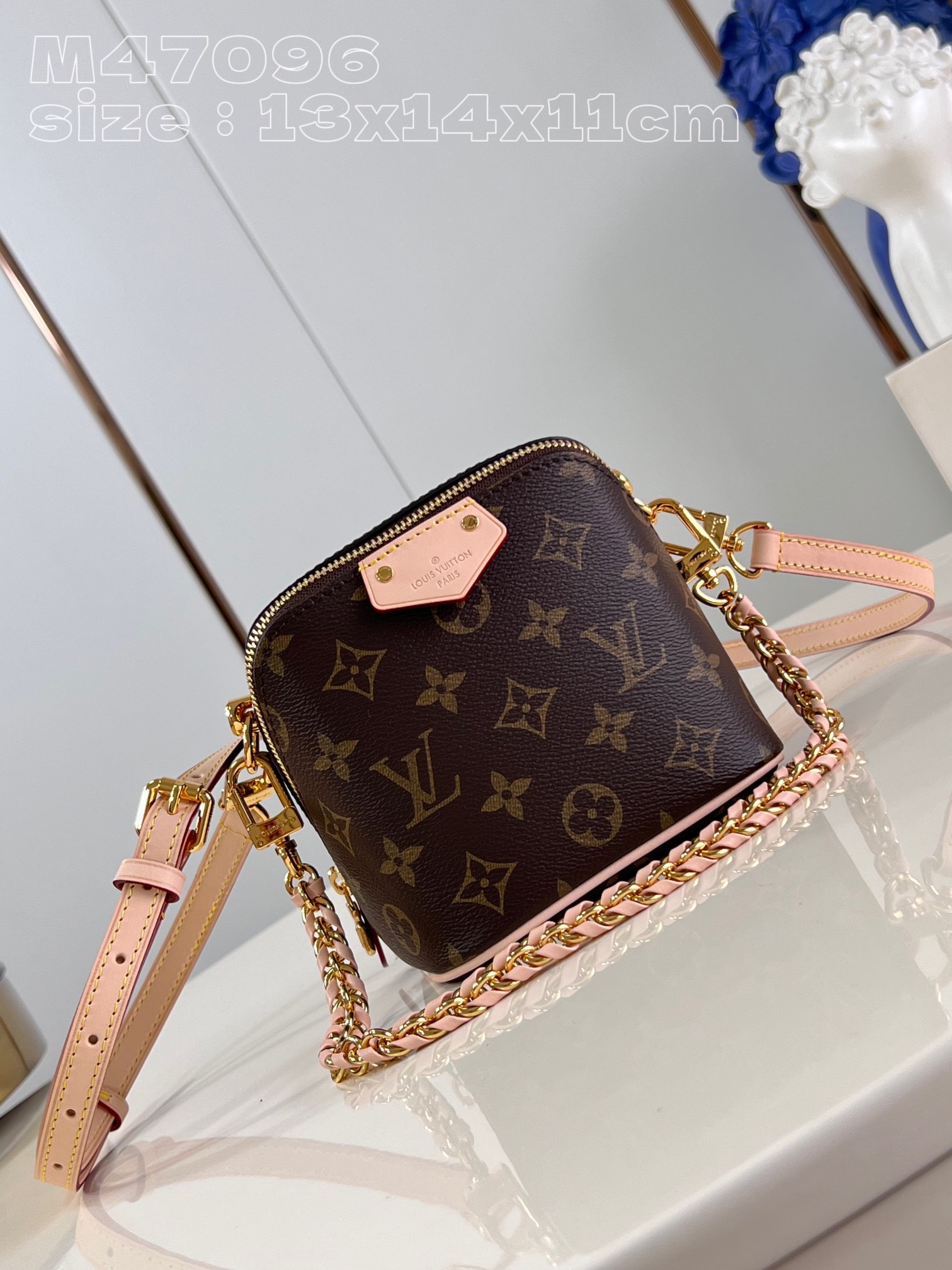 High Quality Luxury Louis Vuitton Just In Case