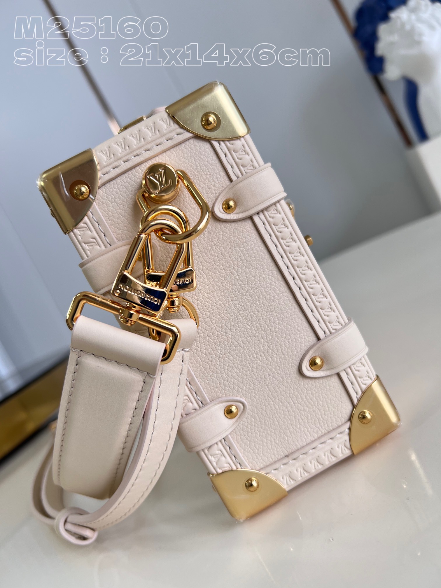 High Quality Luxury Louis Vuitton Side Trunk Medium Crossbody Bag product detail