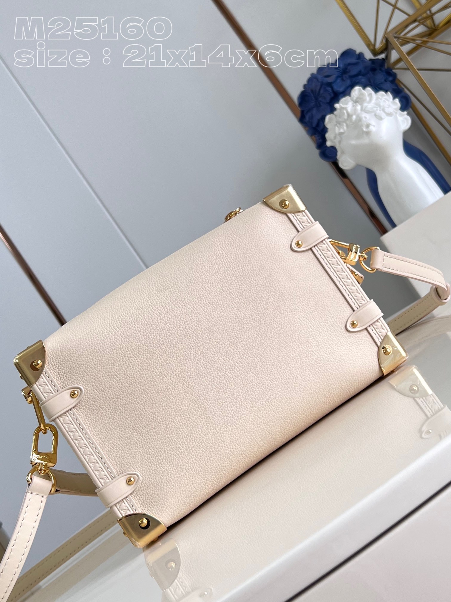 High Quality Luxury Louis Vuitton Side Trunk Medium Crossbody Bag product detail