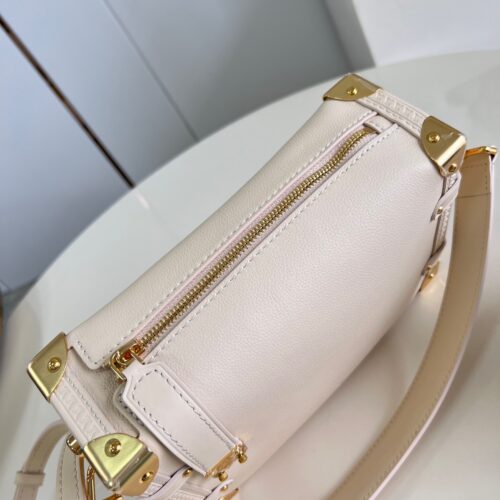 Louis Vuitton Side Trunk Medium product photo 4