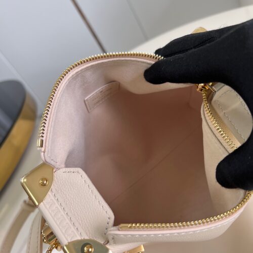 Louis Vuitton Side Trunk Medium product photo 5