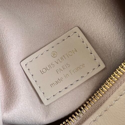 Louis Vuitton Side Trunk Medium product photo 6