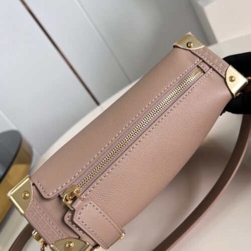 Louis Vuitton Side Trunk Medium product photo 7
