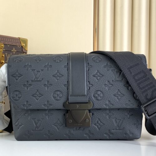 Louis Vuitton S-CAPE product photo 1
