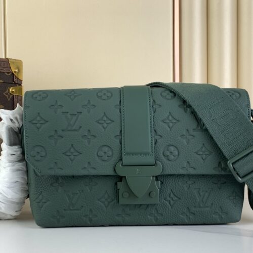 Louis Vuitton S-CAPE product photo 1