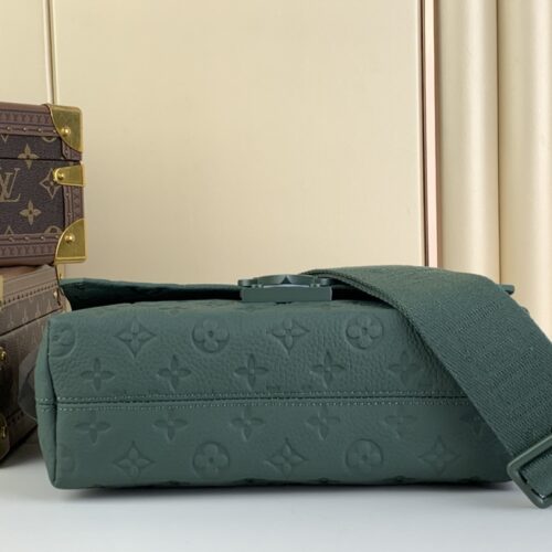 Louis Vuitton S-CAPE product photo 6
