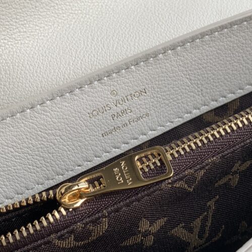 Louis Vuitton Dauphine Soft Medium product photo 7