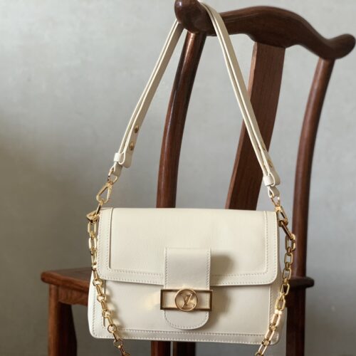 Louis Vuitton Dauphine Soft Medium product photo 9