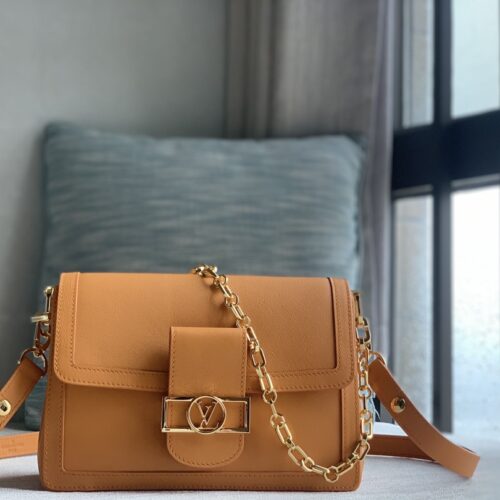 Louis Vuitton Dauphine Soft Medium product photo 1