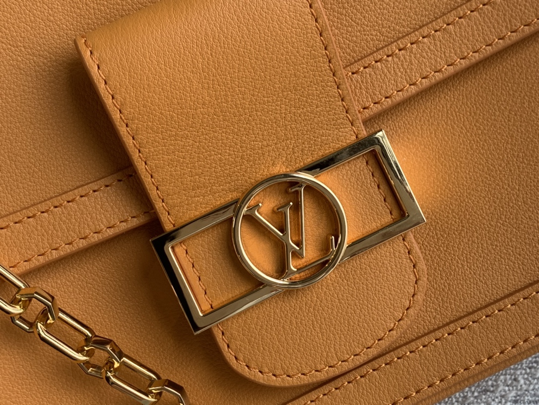 High Quality Luxury Louis Vuitton Dauphine Soft Medium – Style 42629 product detail